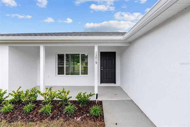 $2,000 | 13019 Northeast 7th Loop, Silver Springs, FL 34488