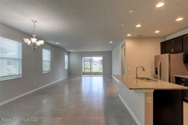 $3,200 | 7753 Poulicny Lane, Melbourne, FL 32940