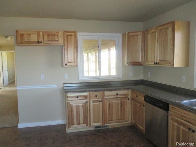 4692 East North County Line Road St. Louis, MI 48880 - Photo 5 of 25 Kitchen 3.jpg