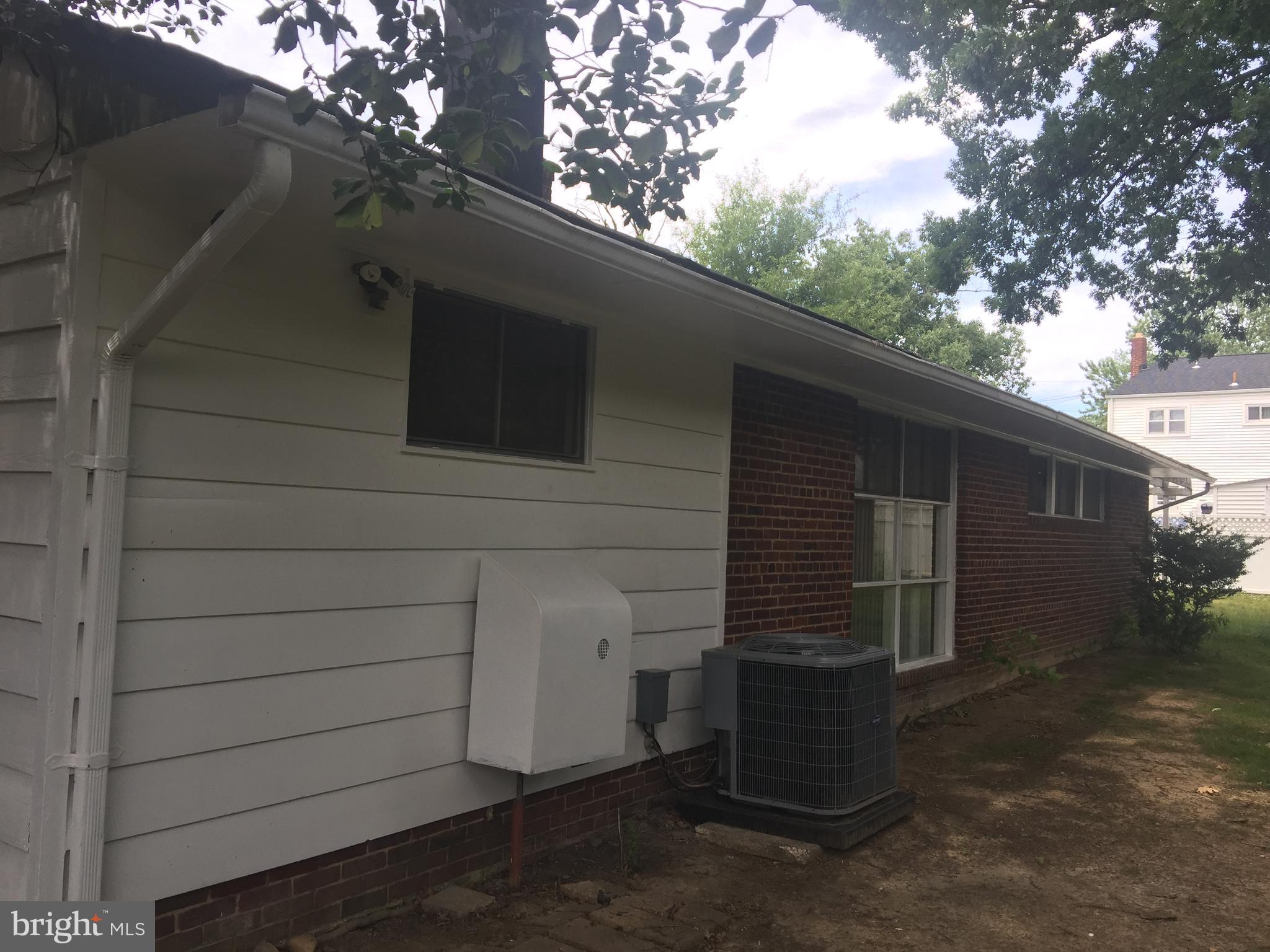 7105 Reservoir Road Springfield, VA 22150 - Photo 4 of 14 Rear view of Home!
