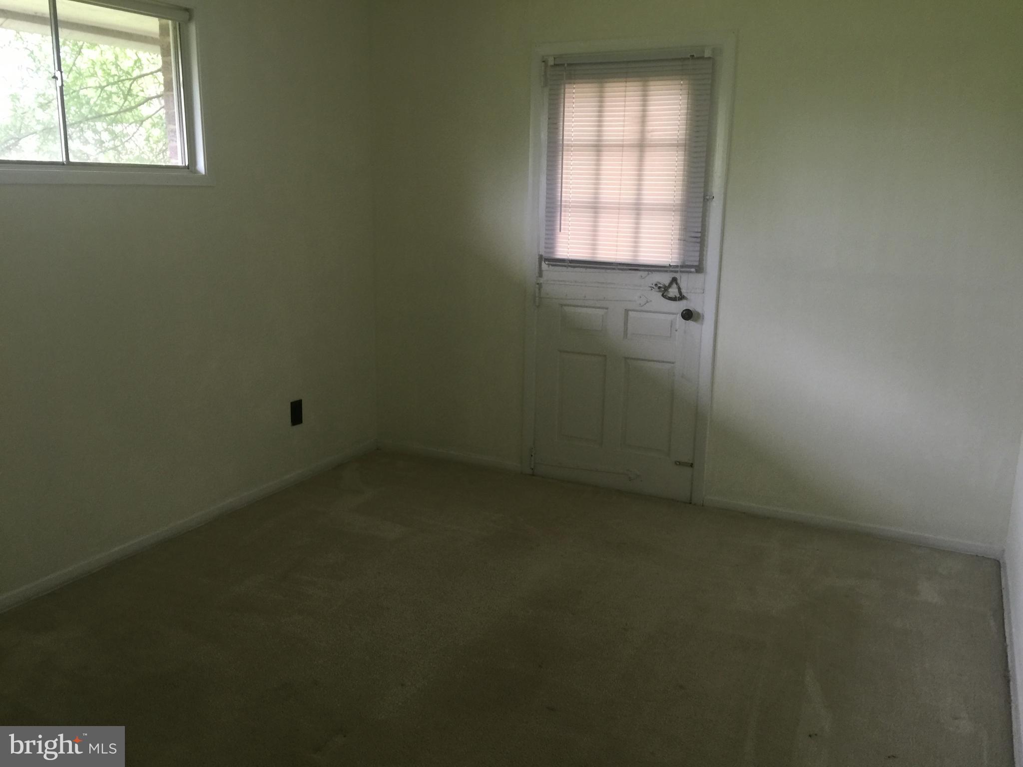 7105 Reservoir Road Springfield, VA 22150 - Photo 9 of 14 Bedroom