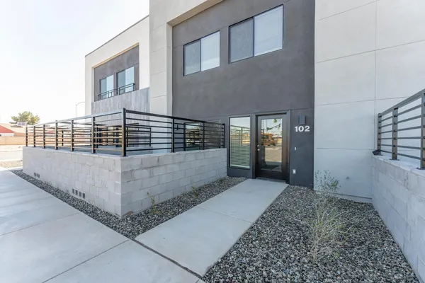 $2,495 | 432 South 32nd Street, Unit 122, Mesa, AZ 85204