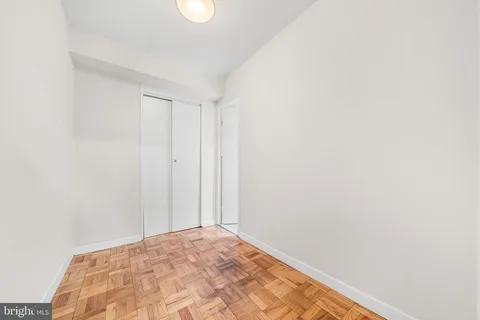 $243,000 | 4600 Connecticut Avenue Northwest, Unit 717, Washington, DC 20008