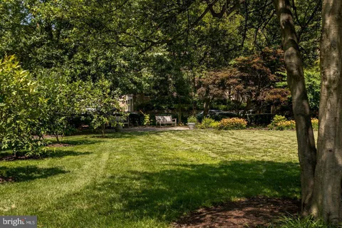 $243,000 | 4600 Connecticut Avenue Northwest, Unit 717, Washington, DC 20008