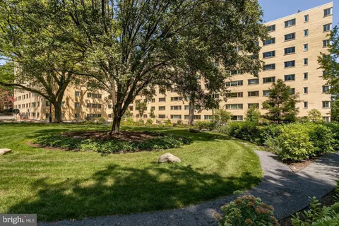 $243,000 | 4600 Connecticut Avenue Northwest, Unit 717, Washington, DC 20008