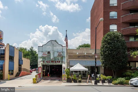$243,000 | 4600 Connecticut Avenue Northwest, Unit 717, Washington, DC 20008