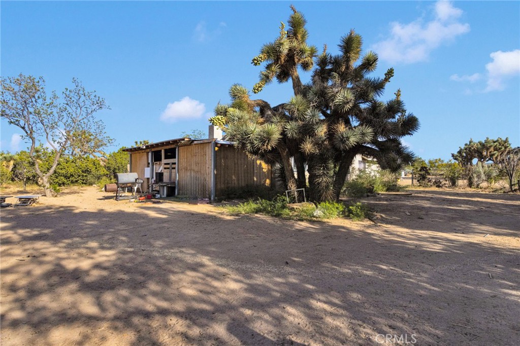 6414 Nielson Road Phelan, CA 92371 - Photo 58 of 74