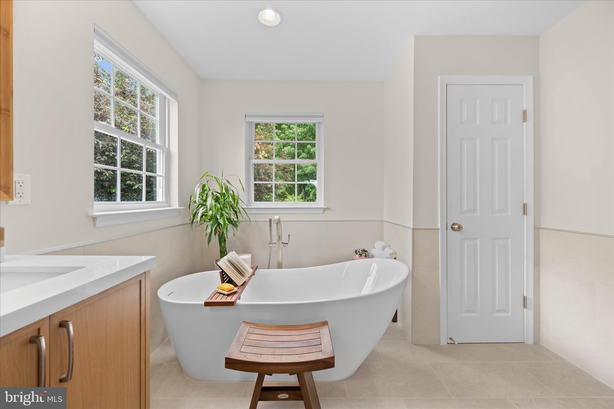 12110 Merricks Court Monrovia, MD 21770 - Photo 39 of 113 Primary Bathroom