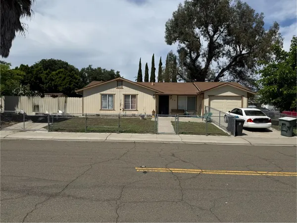 $444,900 | 379 Valverde Court, Lathrop, CA 95330
