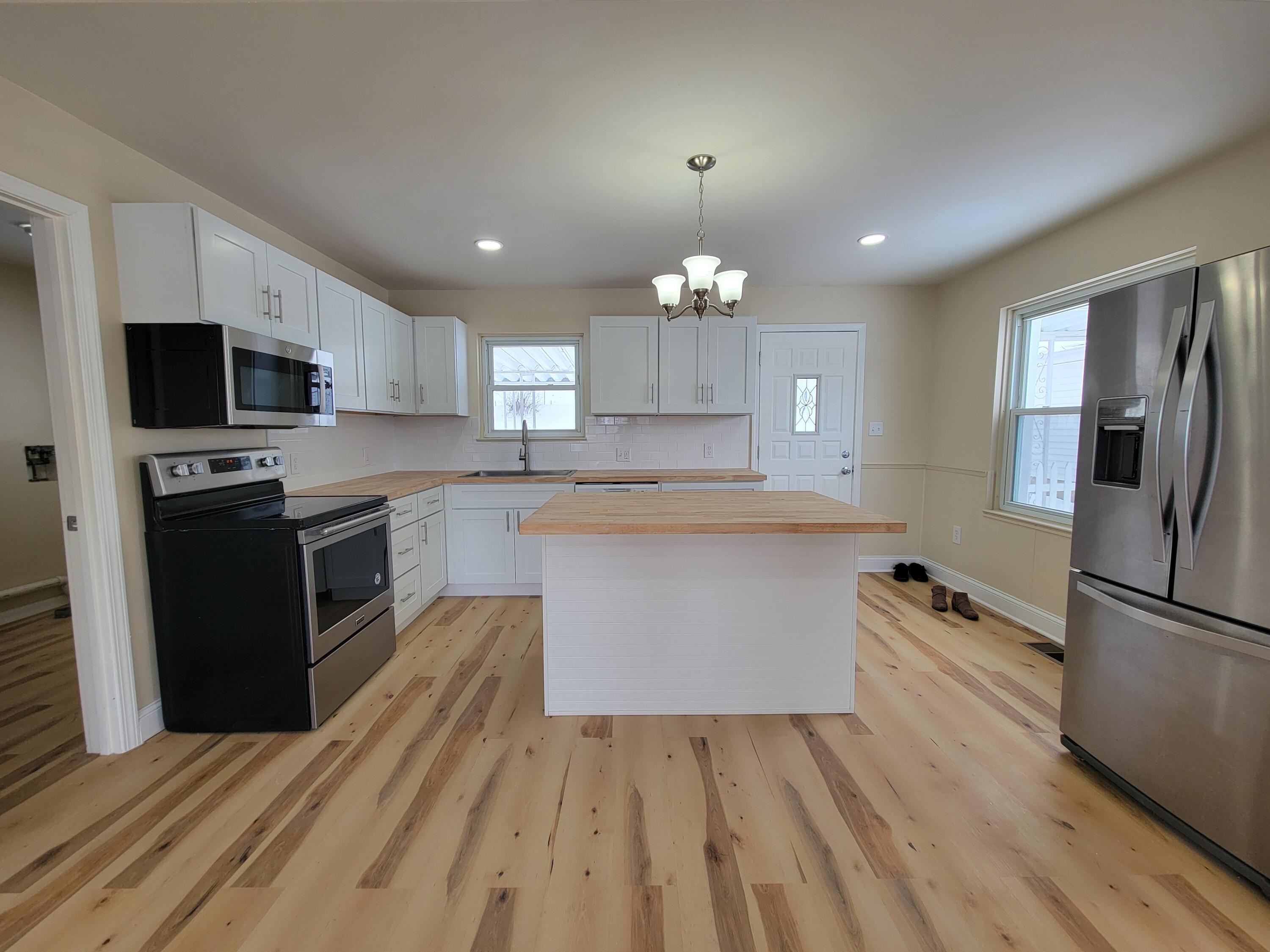 1213 Gable Street Springfield, OH 45505 - Photo 4 of 21