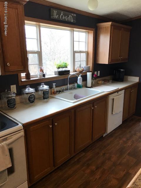 1192 Gills Ridge Road Bedford, KY 40006 - Photo 9 of 43 KItchen
