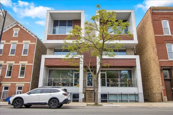 a car parked in front of a building