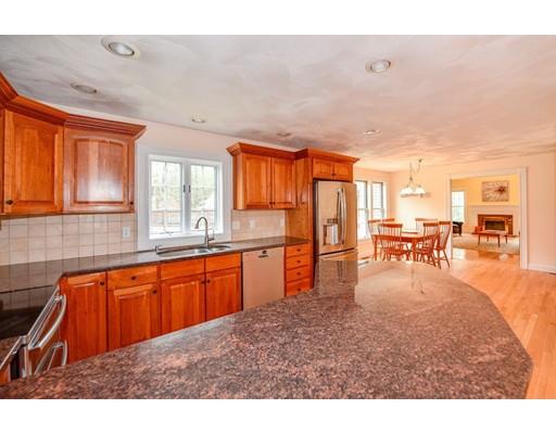 230 Hayden Road Groton, MA 01450 - Photo 5 of 26