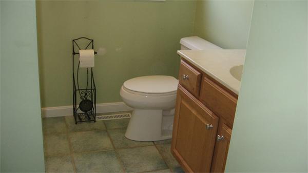 595 Cooley Street Springfield, MA 01128 - Photo 12 of 20 Gallery Image 12