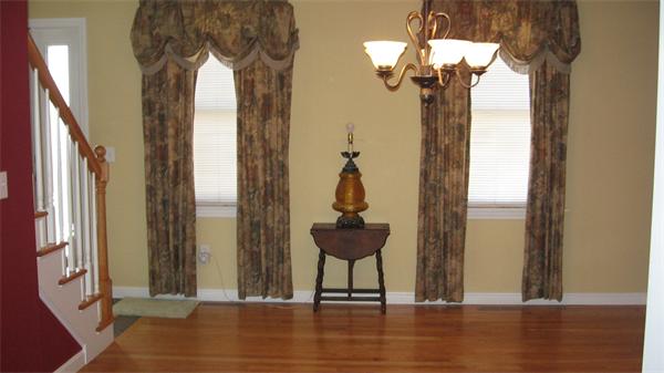 595 Cooley Street Springfield, MA 01128 - Photo 6 of 20 Gallery Image 6