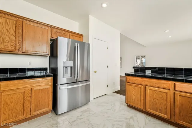 $2,000 | 10226 Wolf Pack Lane, Las Vegas, NV 89178