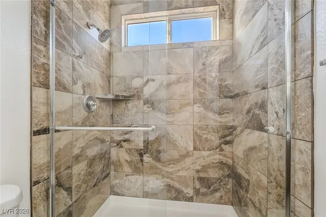 $2,000 | 10226 Wolf Pack Lane, Las Vegas, NV 89178