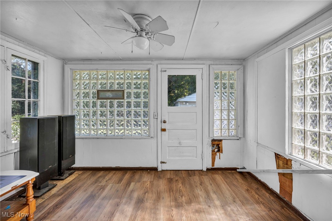 1743 Clarkstone Road Cleveland, OH 44112 - Photo 12 of 24 View of unfurnished sunroom
