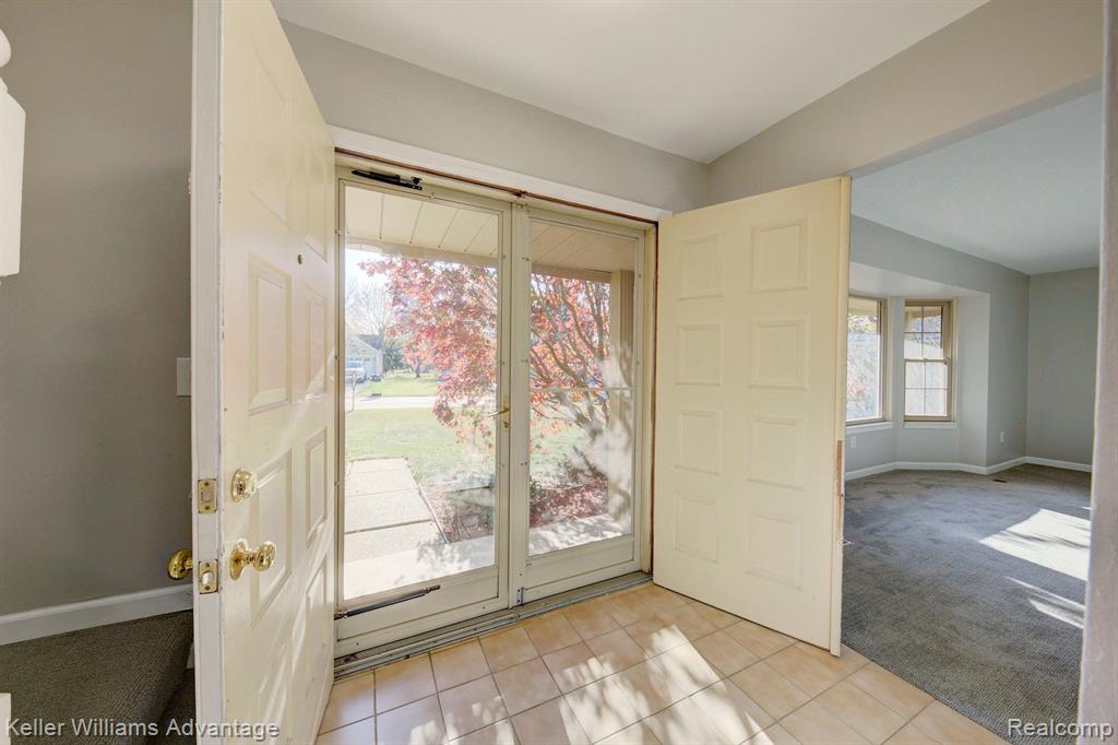 22364 Mill Road Novi, MI 48375 - Photo 2 of 61