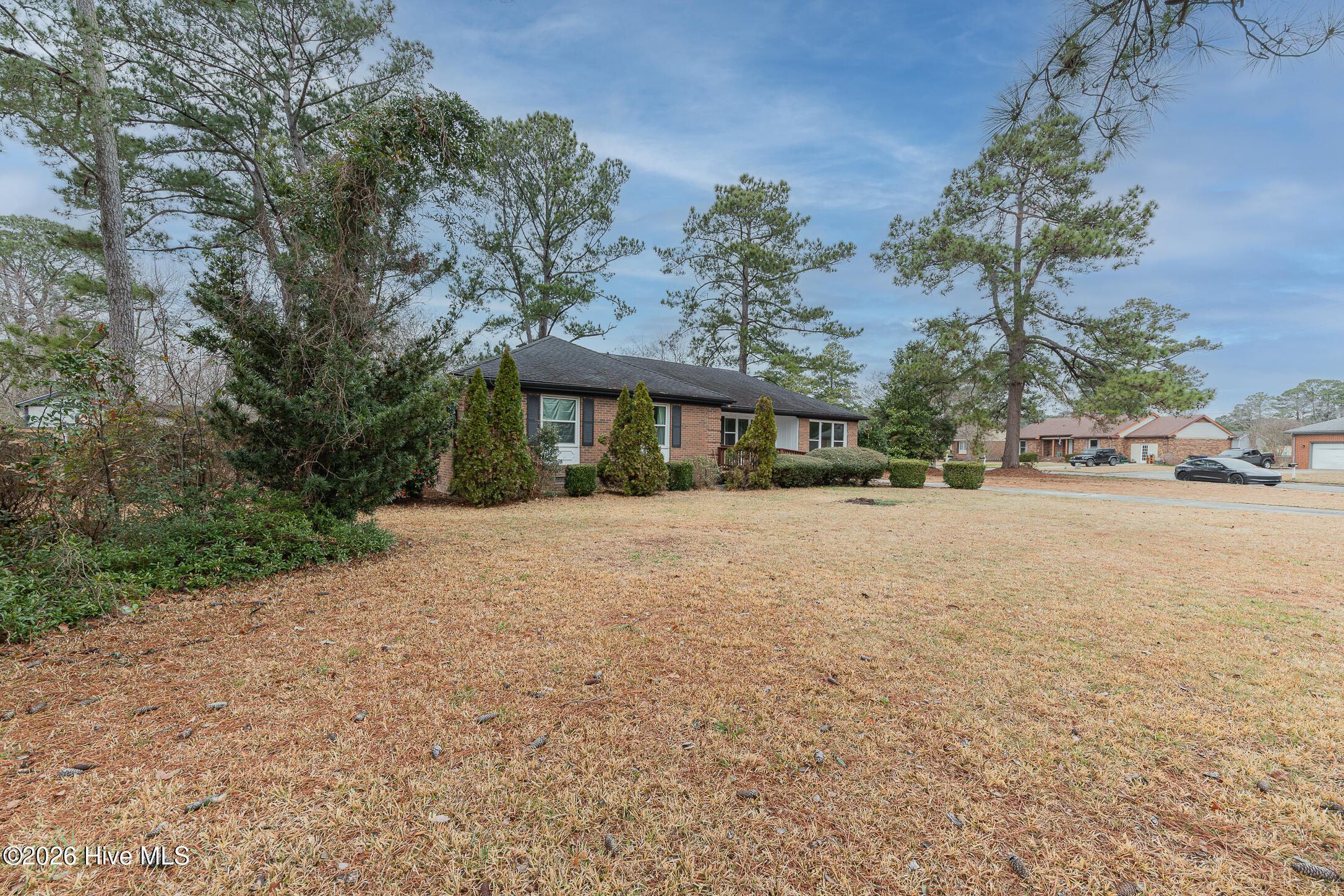 605 Winchester Road Jacksonville, NC 28546 - Photo 3 of 47 4FRONT
