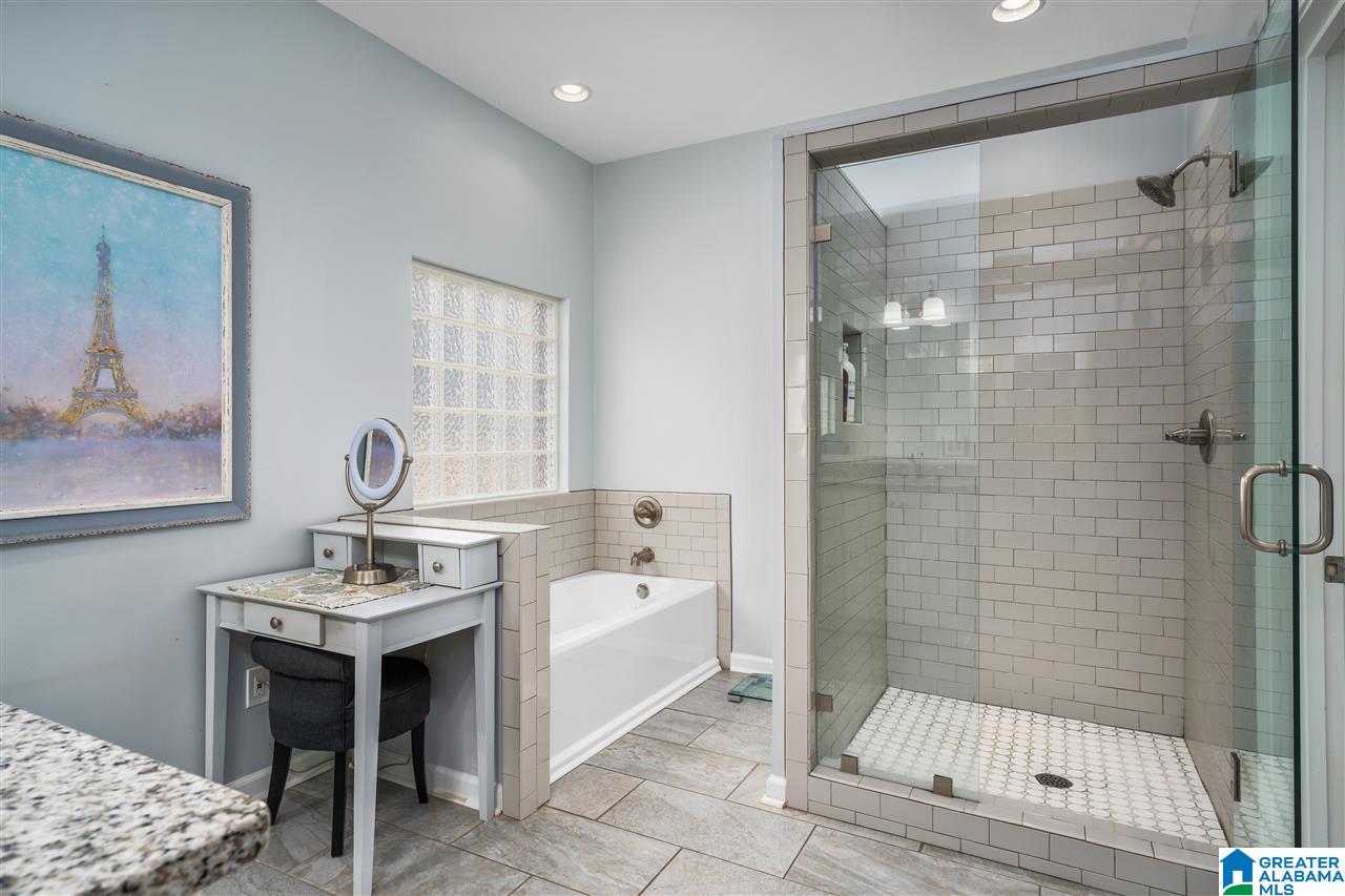3964 Shades Crest Road South Birmingham, AL 35244 - Photo 19 of 31
