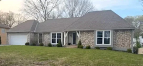 $600,000 | 2110 West 120th Street, Leawood, KS 66209