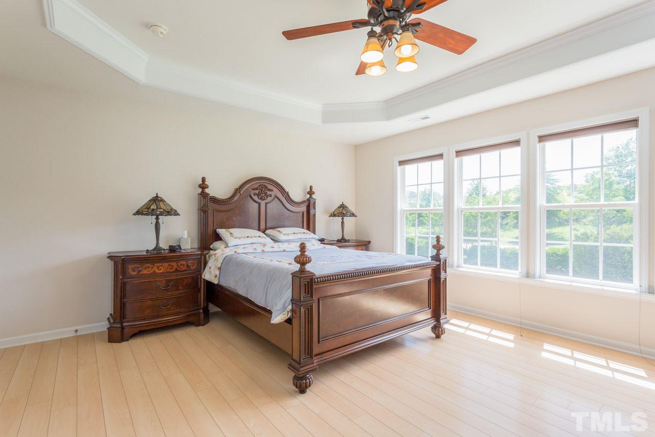 8139 Sommerwell Street Raleigh, NC 27613 - Photo 14 of 24 Gallery Image 14