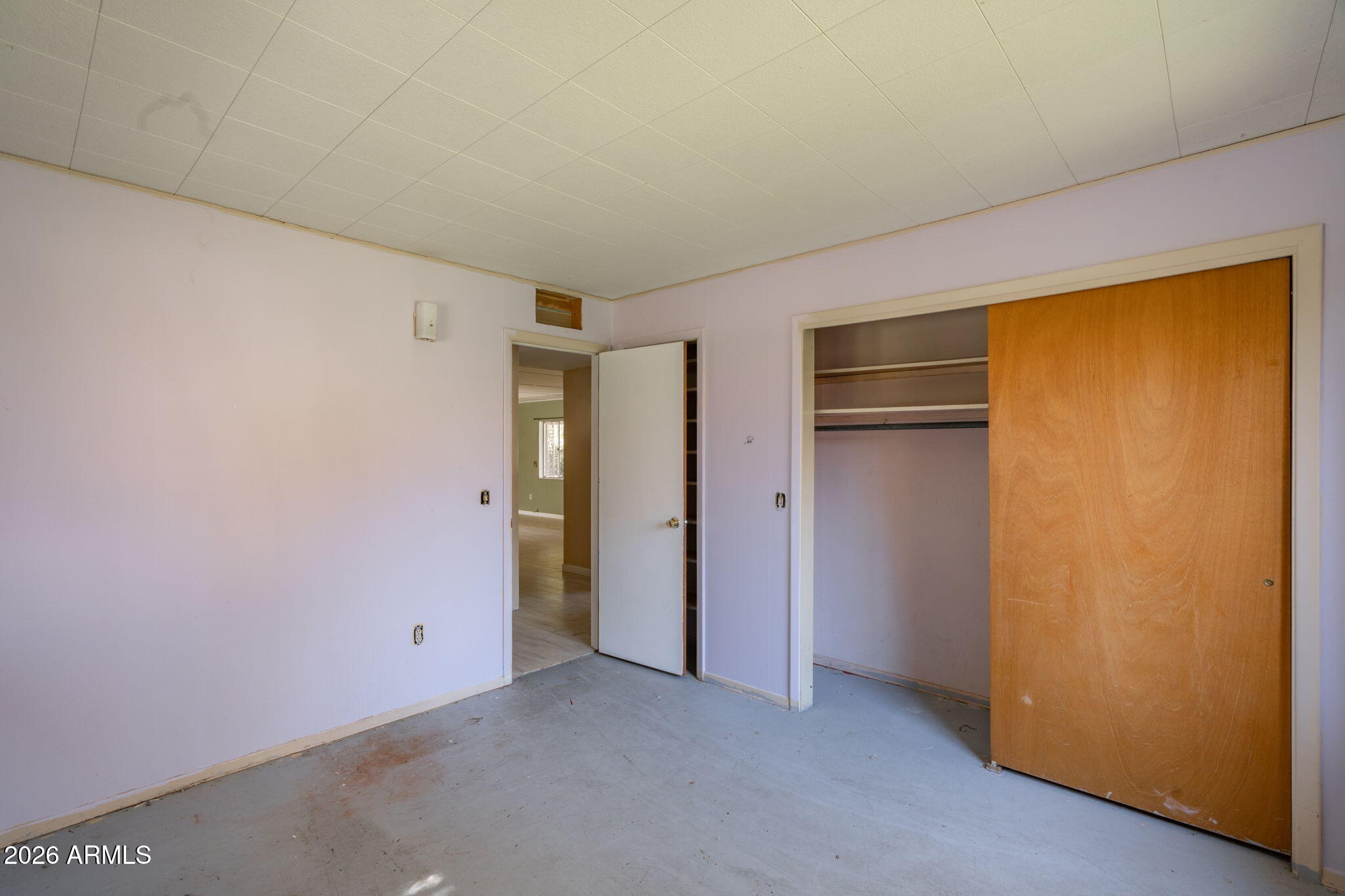 3775 East Sycamore Lane Rimrock, AZ 86335 - Photo 16 of 40 a view of an empty room