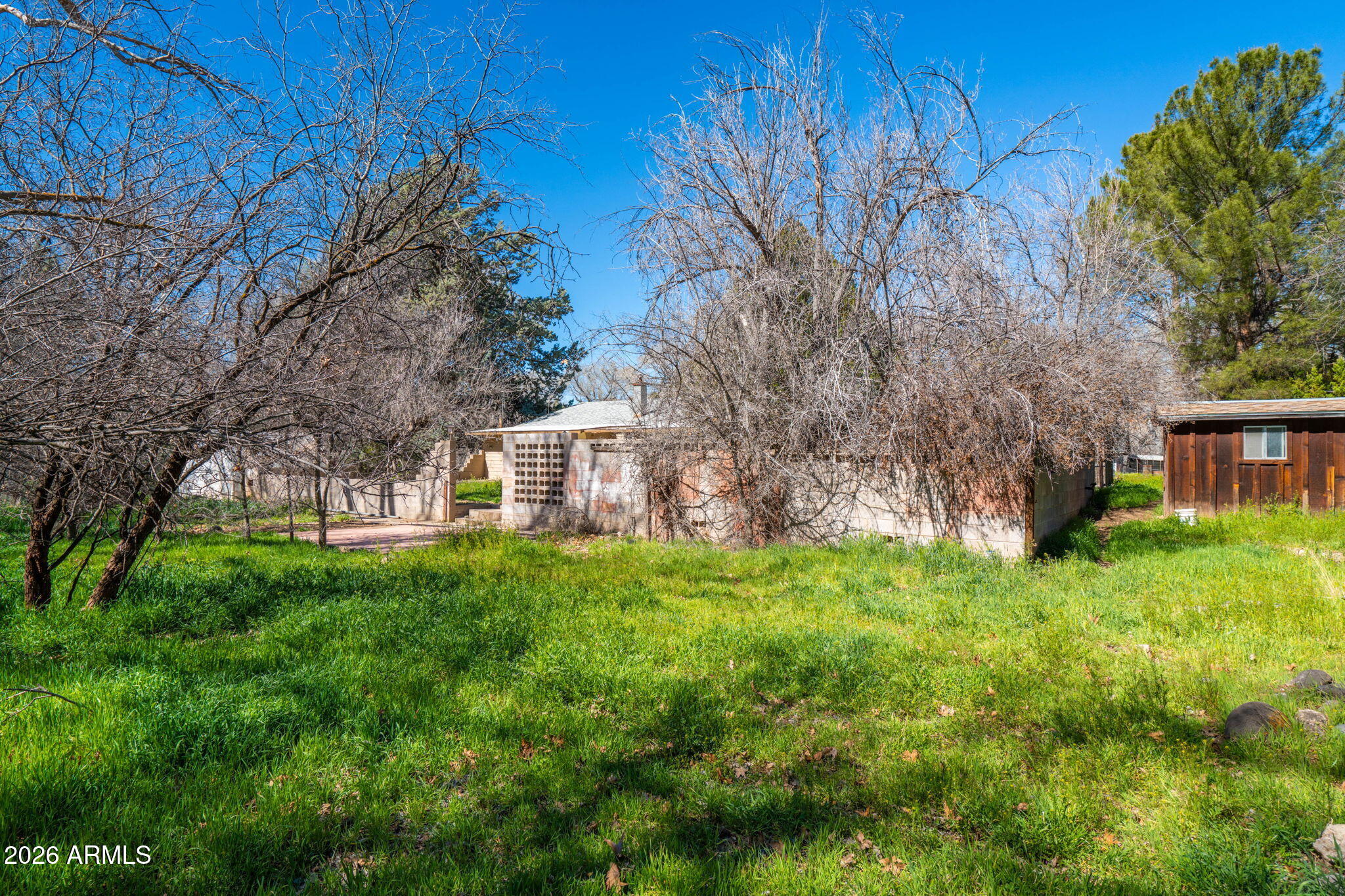 3775 East Sycamore Lane Rimrock, AZ 86335 - Photo 39 of 40 a view of a house with backyard and garden