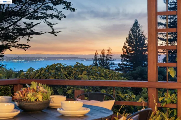 $1,395,000 | 1166 Cragmont Avenue, Berkeley, CA 94708
