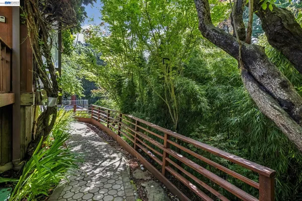 $1,395,000 | 1166 Cragmont Avenue, Berkeley, CA 94708