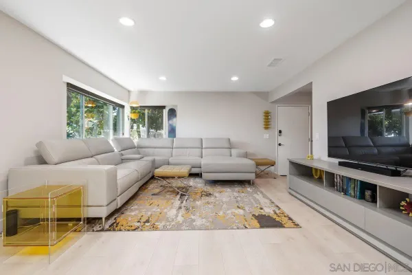 $3,975 | 1516 Encino Avenue, Unit B, Monrovia, CA 91016