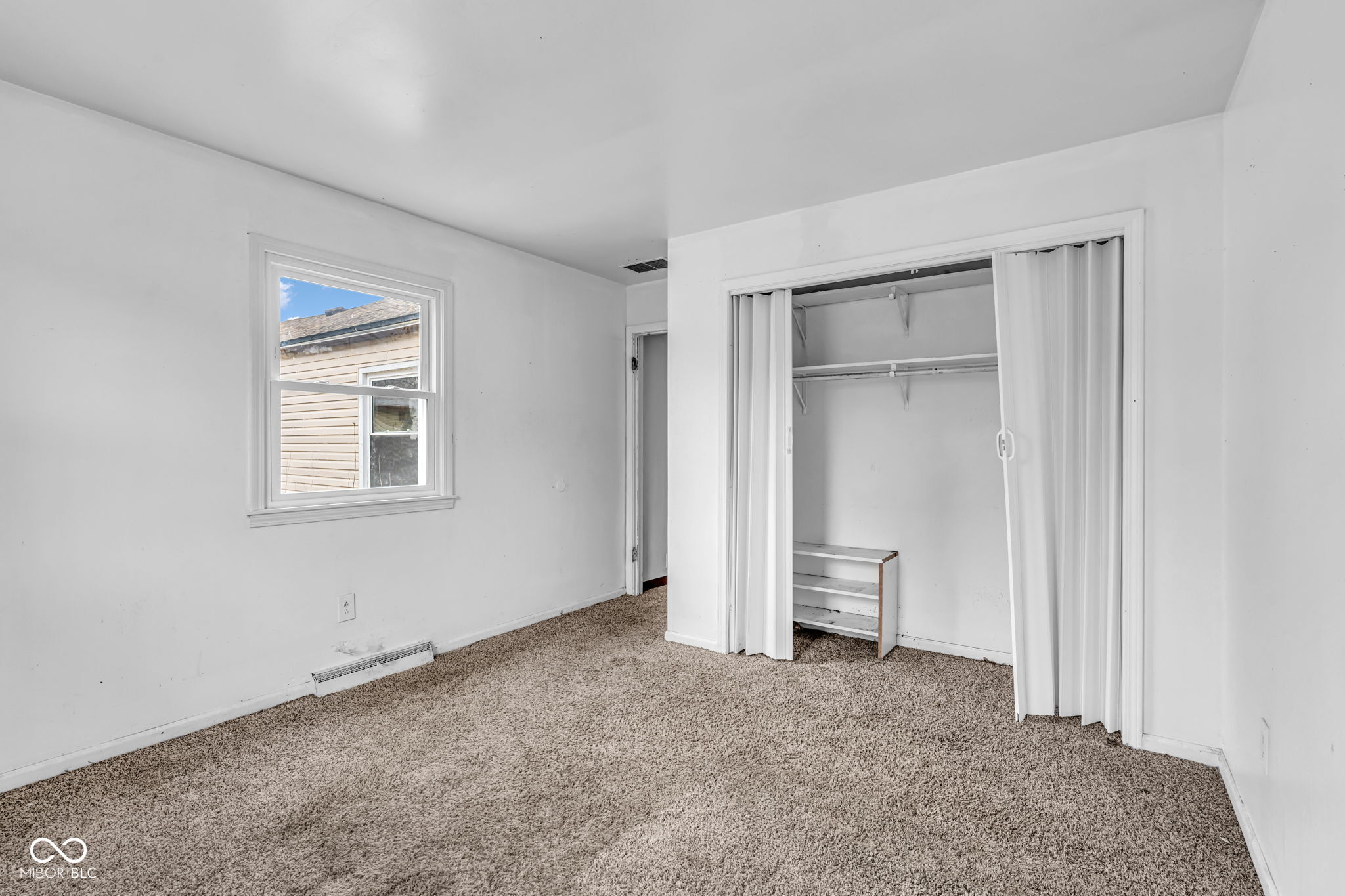 333 Maxwell Road Indianapolis, IN 46217 - Photo 7 of 16