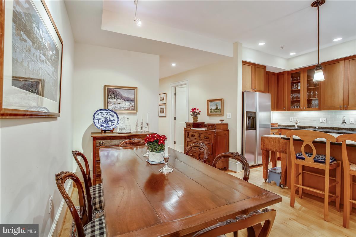 1433 R Street Northwest, Unit 1 Washington, DC 20009 - Photo 13 of 35 Dining area