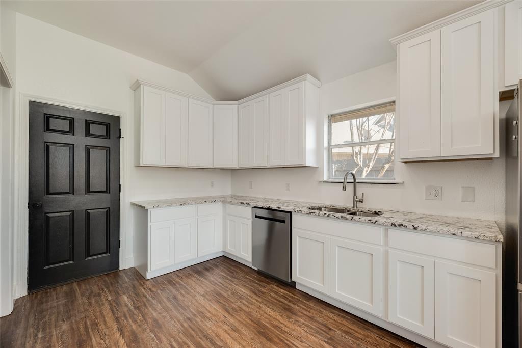 706 Azalea Drive Forney, TX 75126 - Photo 7 of 20