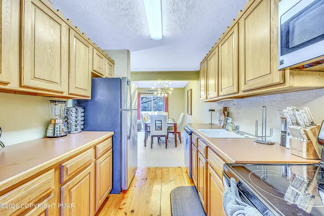 $222,900 | 188 Snow Ridge Cir Lake, Lake Harmony, PA 18624