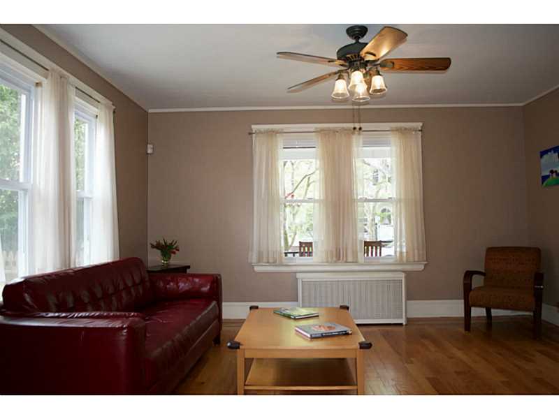 106 Overhill Road Providence, RI 02906 - Photo 6 of 25 Living Room.