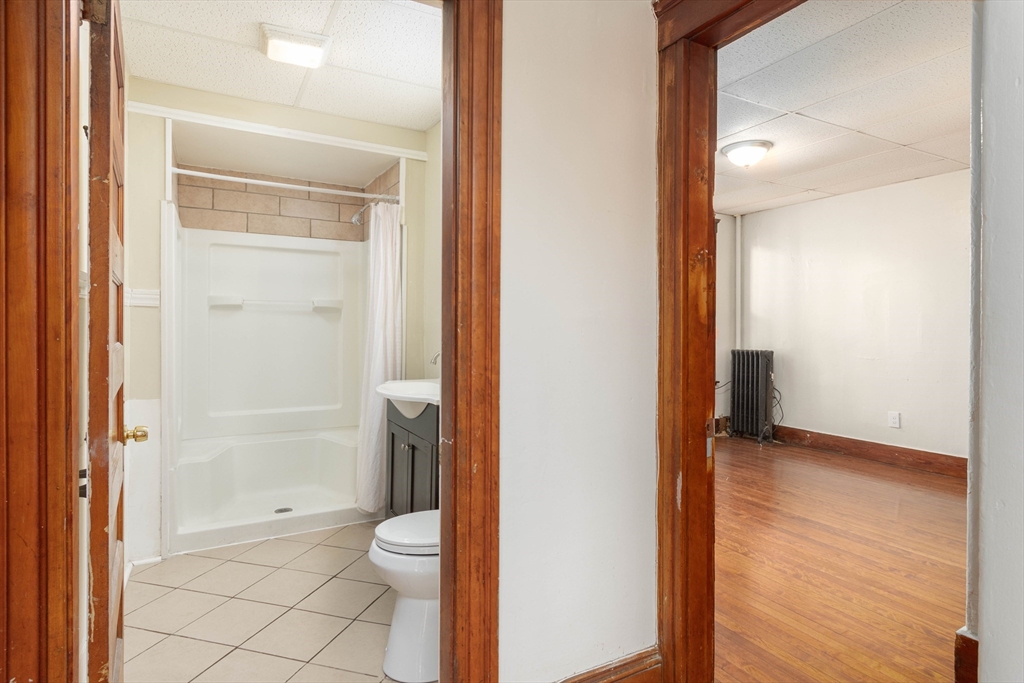 14 Perkins Street, Unit 2 Worcester, MA 01605 - Photo 19 of 23