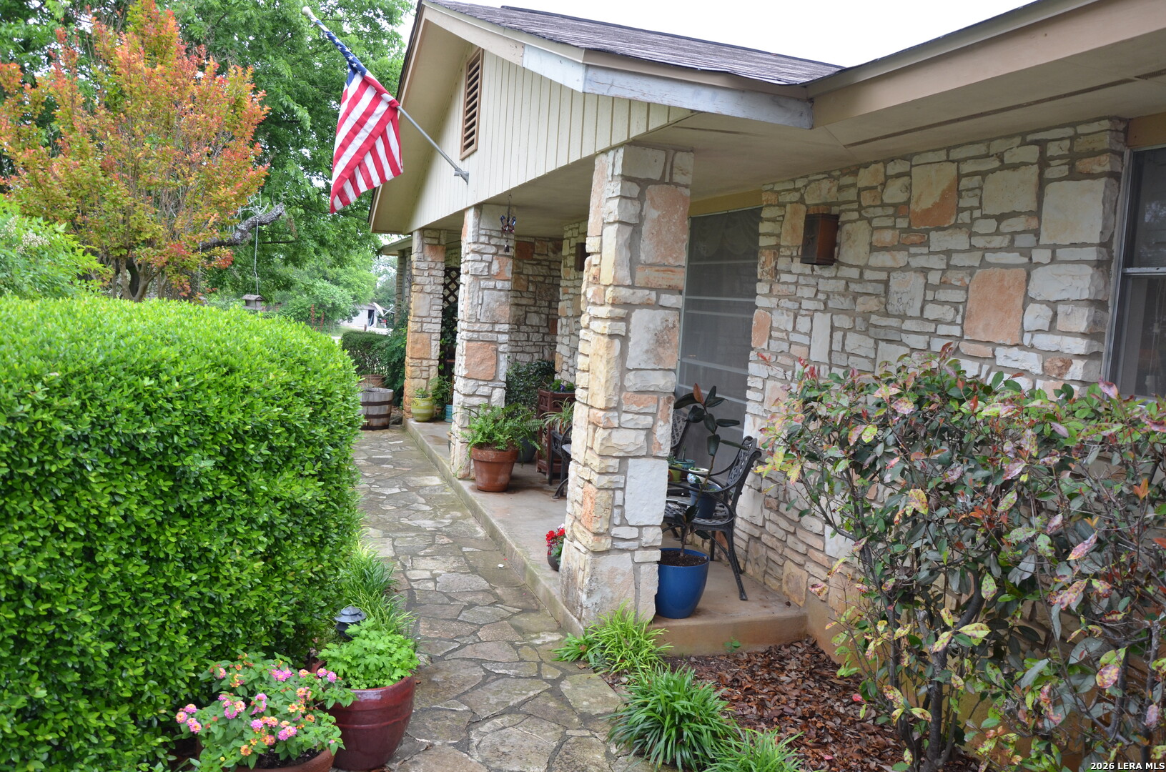 11 Coughran Road Boerne, TX 78006 - Photo 2 of 40