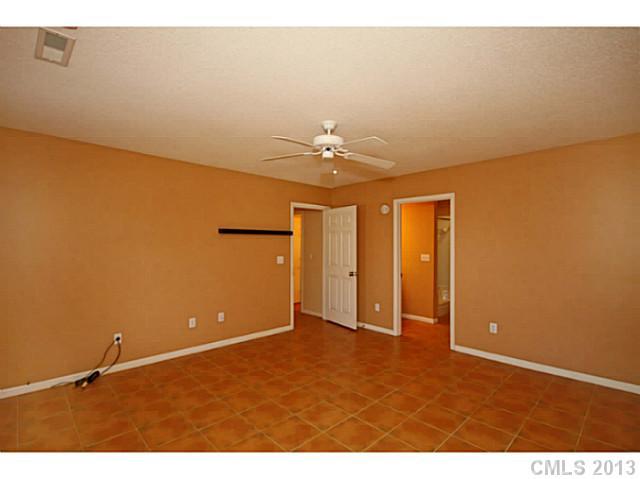21124 Cold Spring Lane, Unit 7 Cornelius, NC 28031 - Photo 10 of 16 Gallery Image 10