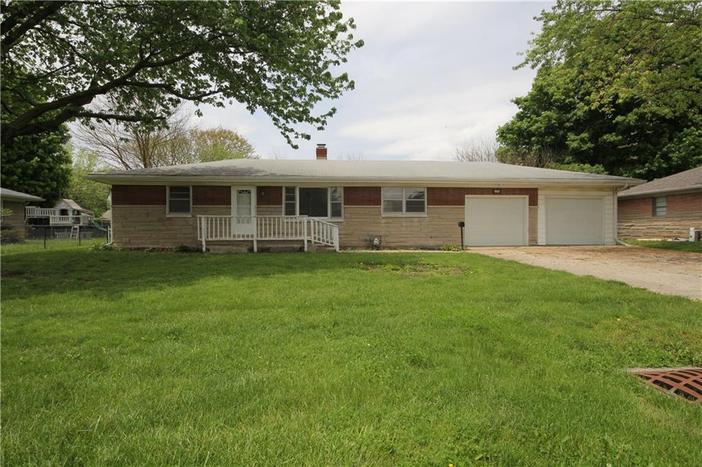 176 North Post Road Indianapolis, IN 46219 - Photo 1 of 15 Gallery Image 1