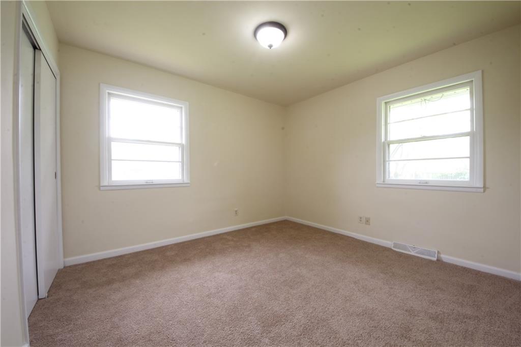 176 North Post Road Indianapolis, IN 46219 - Photo 11 of 15 Gallery Image 11