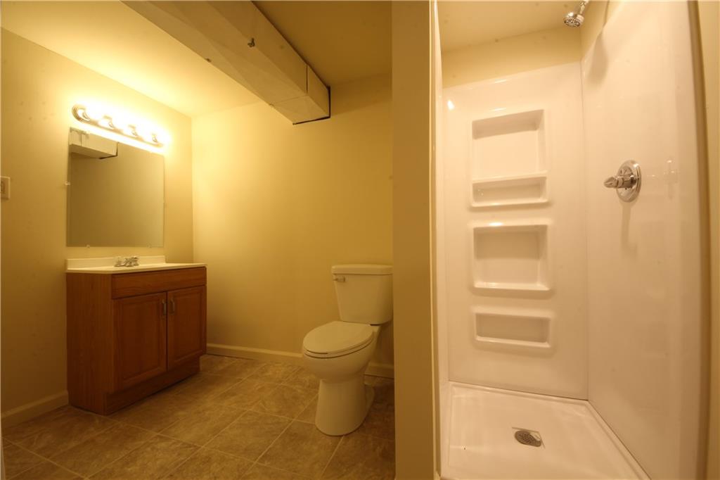 176 North Post Road Indianapolis, IN 46219 - Photo 8 of 15 Gallery Image 8