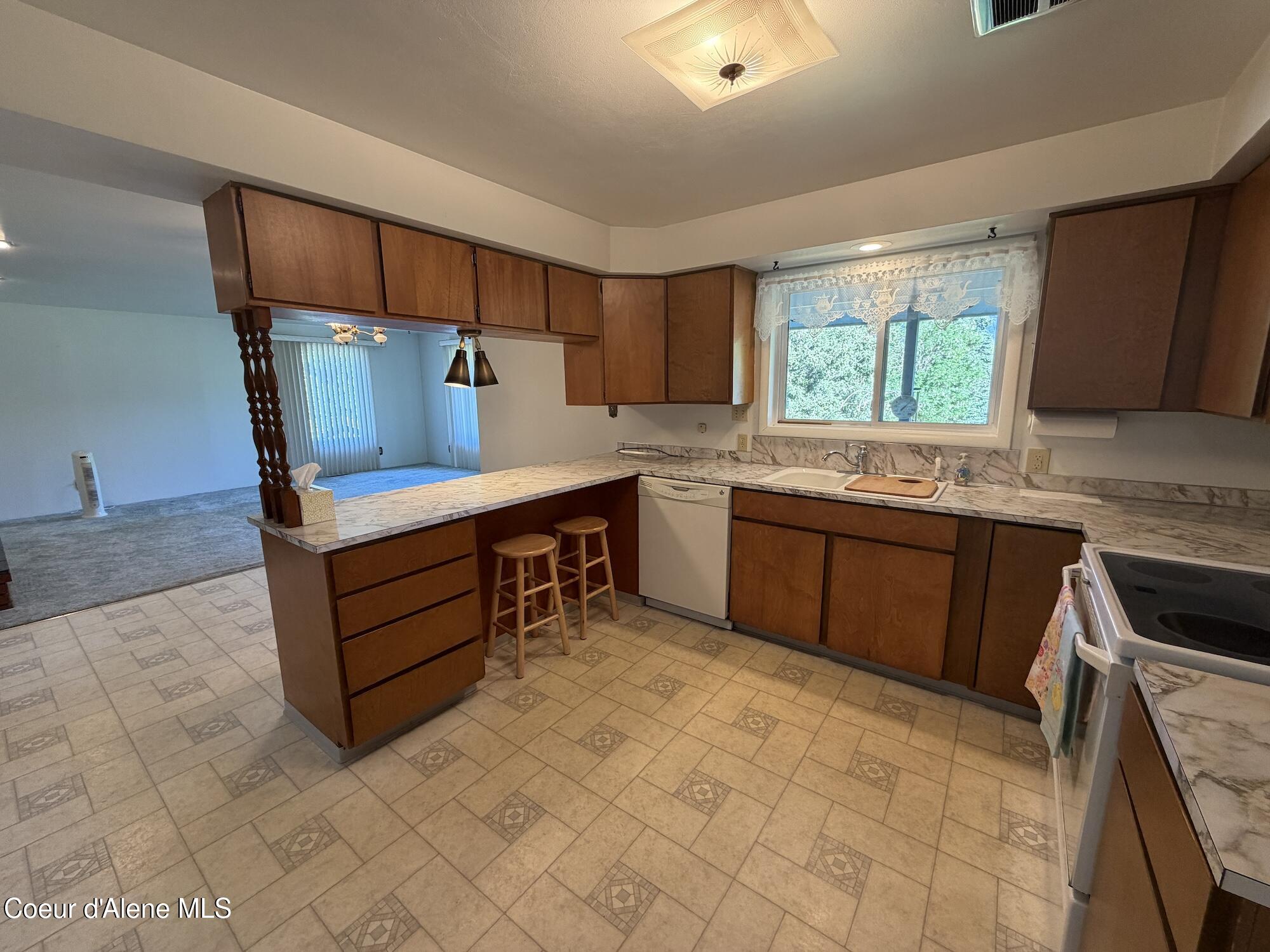 43184 Silver Valley Road Kingston, ID 83839 - Photo 16 of 37 kit2