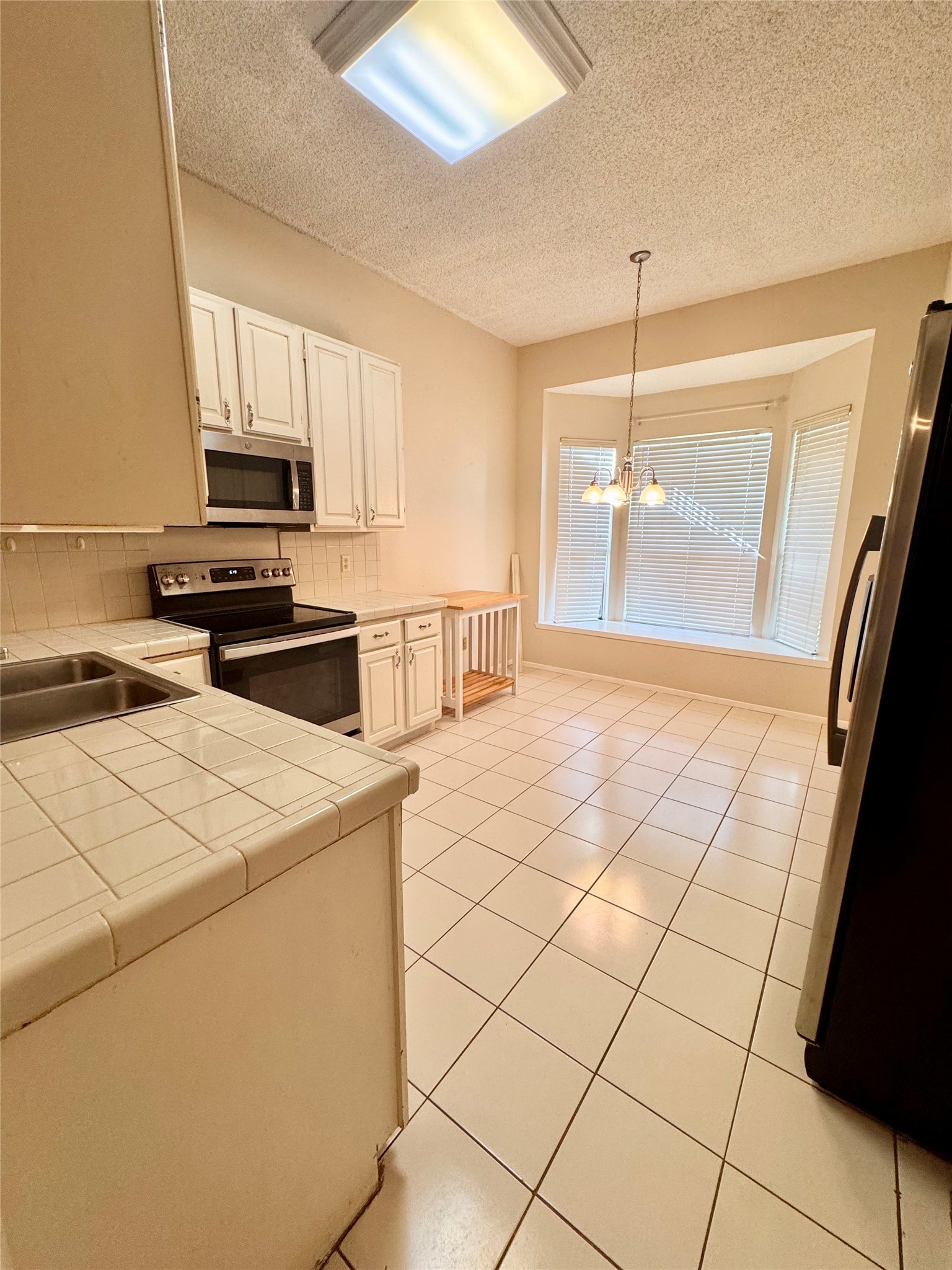 3423 Pecan Point Drive Sugar Land, TX 77478 - Photo 5 of 10