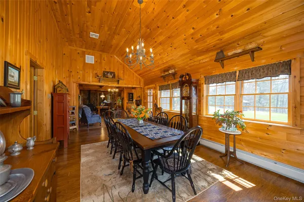 $925,000 | 119 Becker Hill Road, Red Hook, NY 12571