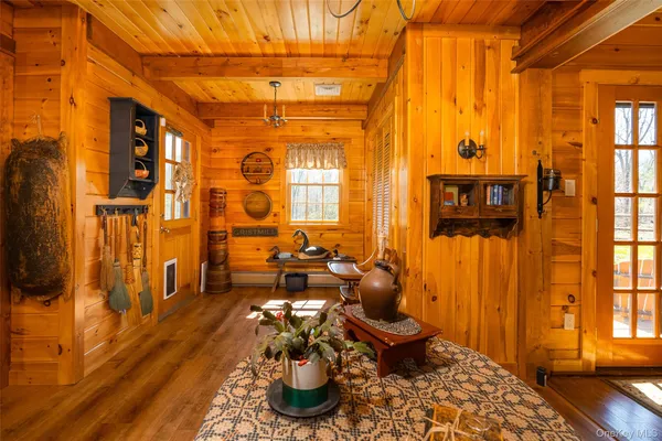 $925,000 | 119 Becker Hill Road, Red Hook, NY 12571