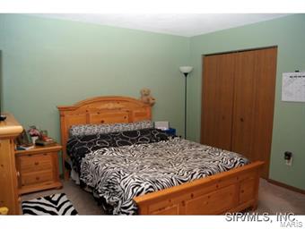 281 Eagle O'Fallon, IL 62269 - Photo 9 of 15 Gallery Image 9
