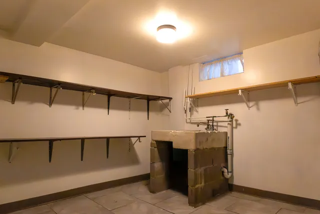 a view of empty room