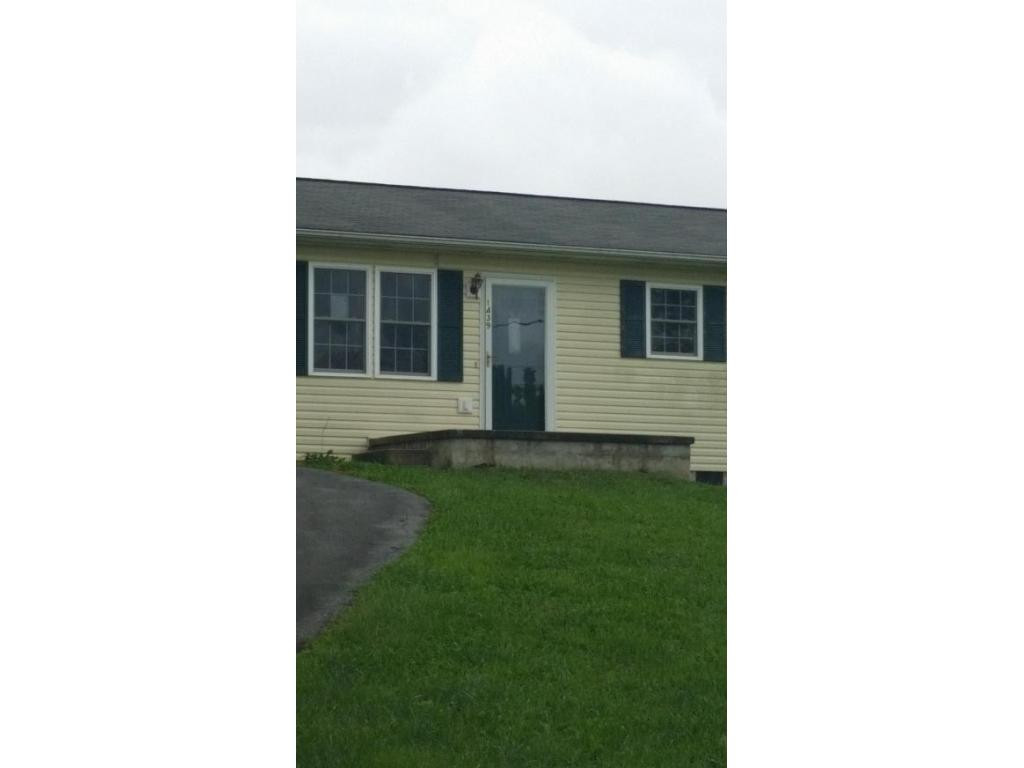 1439 South Side Road Elizabethton, TN 37643 - Photo 2 of 7 Photo 2